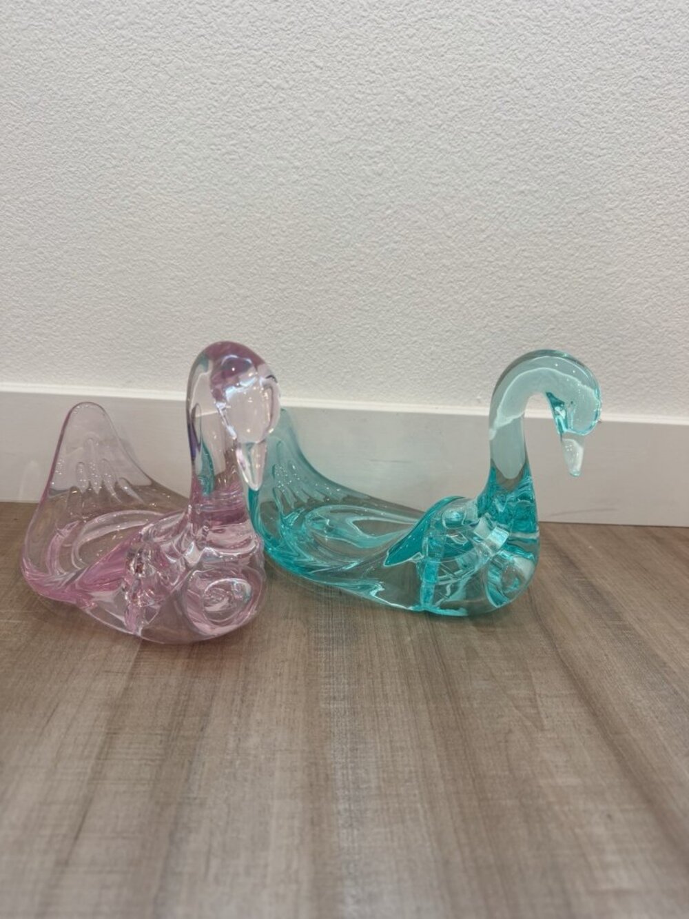 Set of 2 Vintage Glass Swan Guest Towel Holders Pink & Teal Colors